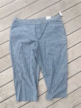 Lands' End Chambray Blue Crop Pants Plus Sz 24 W Relaxed Fit Mid Rise NWT